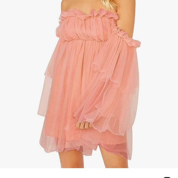 Mesh ruffle off-the-shoulder dress - Picture 2 of 5